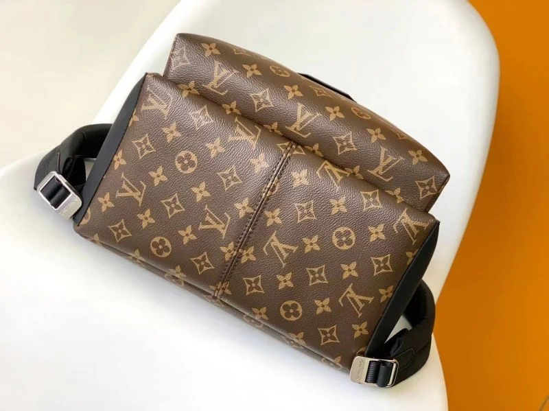Louis Vuitton Backpacks Refined 43429