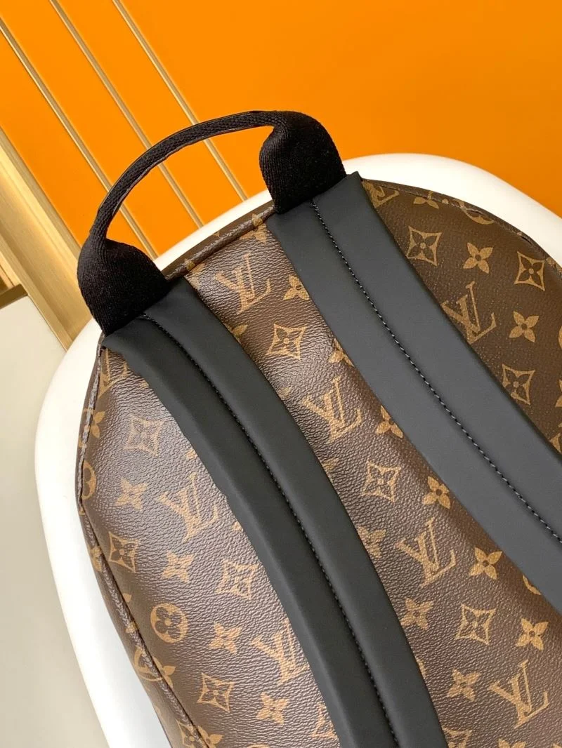 Louis Vuitton Backpacks Refined 43429