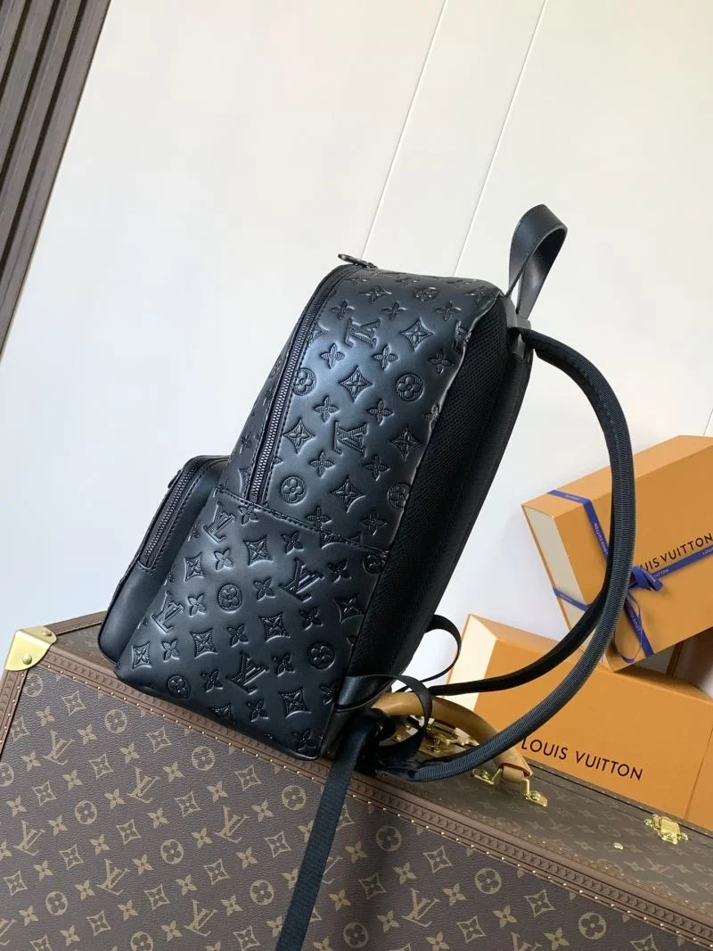 Louis Vuitton Backpacks Minimalist 43401