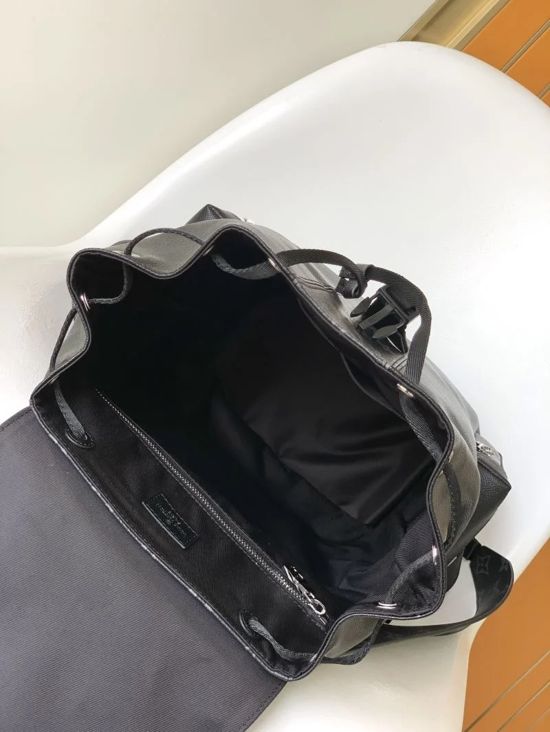 Lightweight Louis Vuitton Backpacks 43204