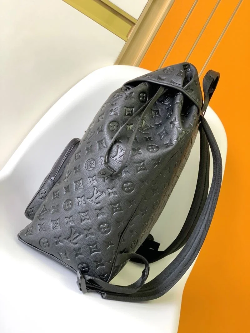 Louis Vuitton Backpacks Chic 43205