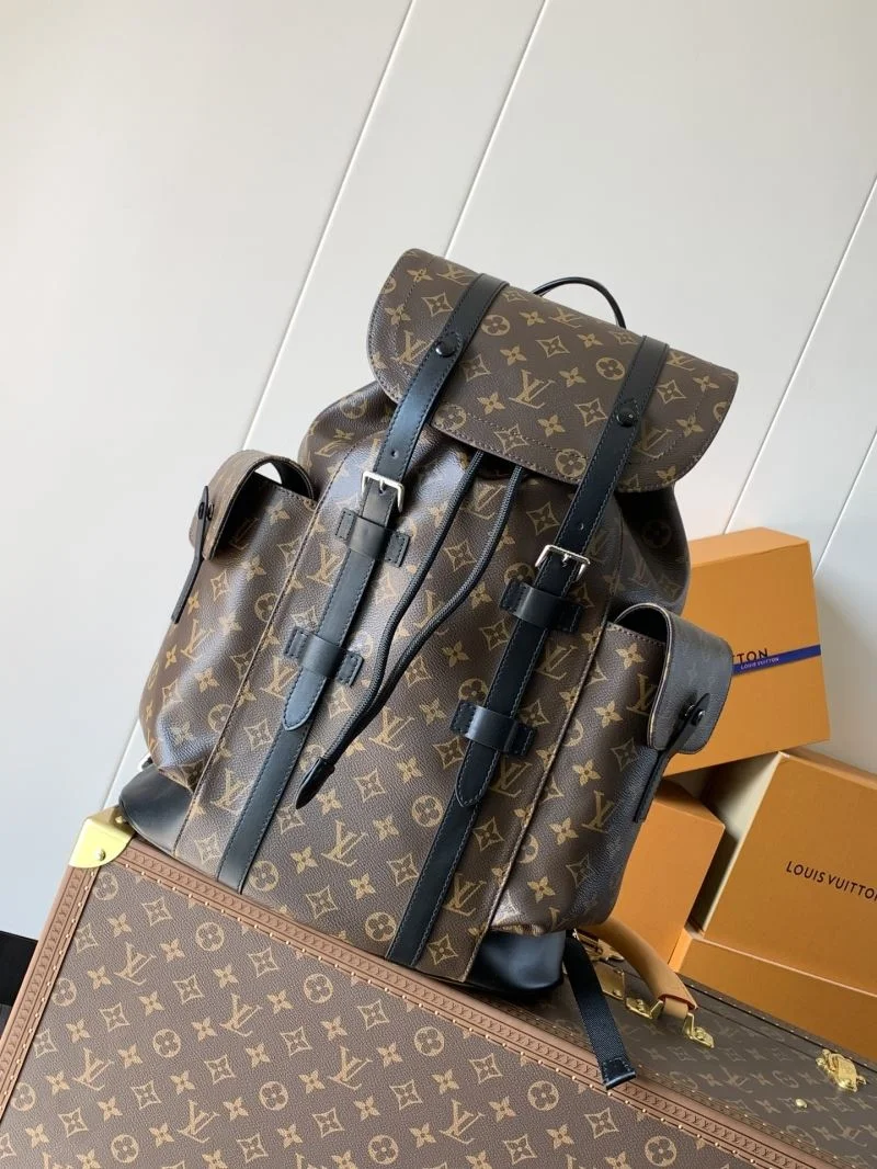 Louis Vuitton Backpacks Youthful 43207