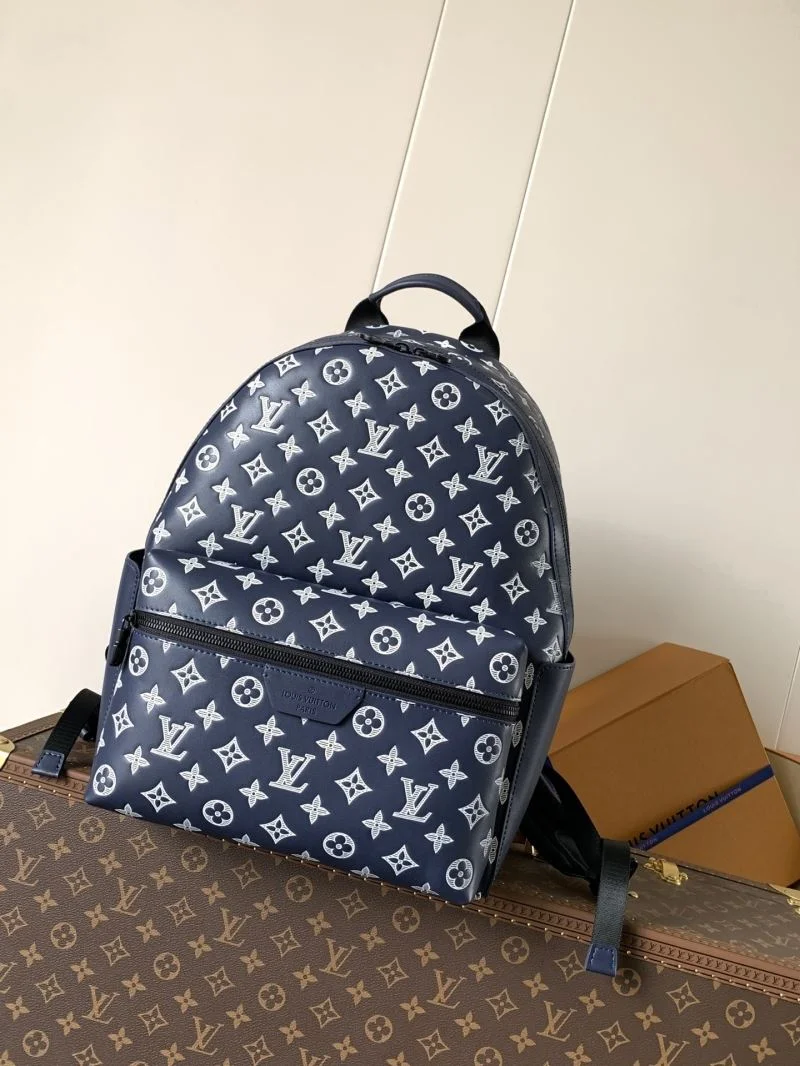 Louis Vuitton Backpacks Bold 43180