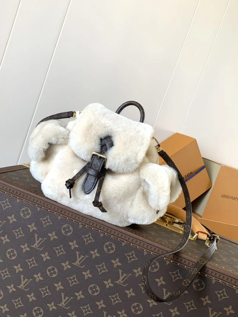 Louis Vuitton Backpacks MoistureWicking 43224