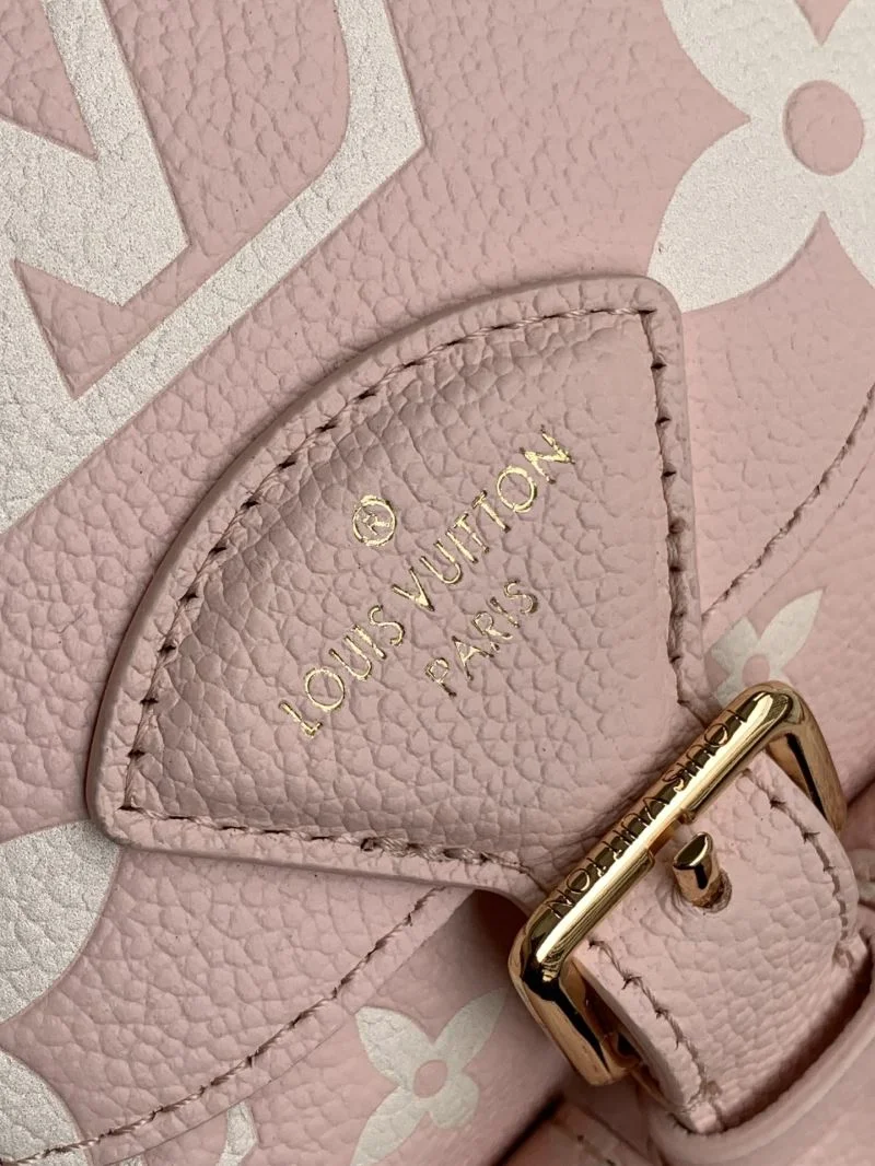Louis Vuitton Backpacks FashionForward 43173