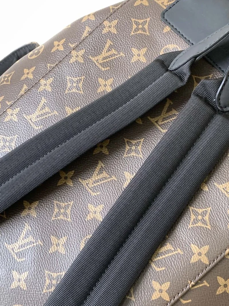 Louis Vuitton Backpacks Modern 43219