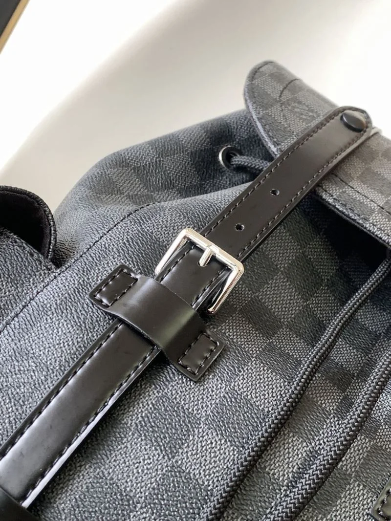 Louis Vuitton Backpacks Versatile 43184