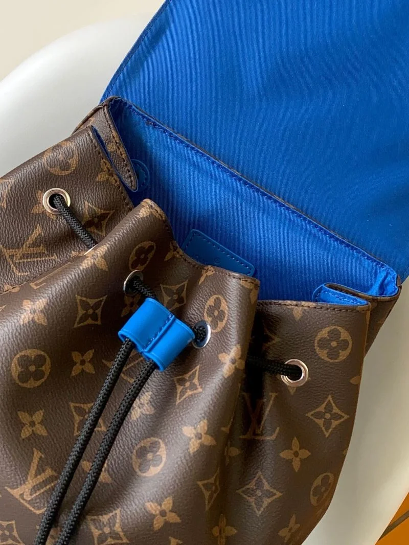 Louis Vuitton Backpacks Supportive 43171