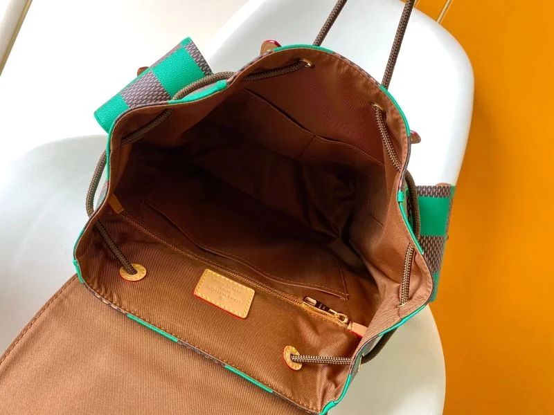 Louis Vuitton Backpacks Trendy 43165
