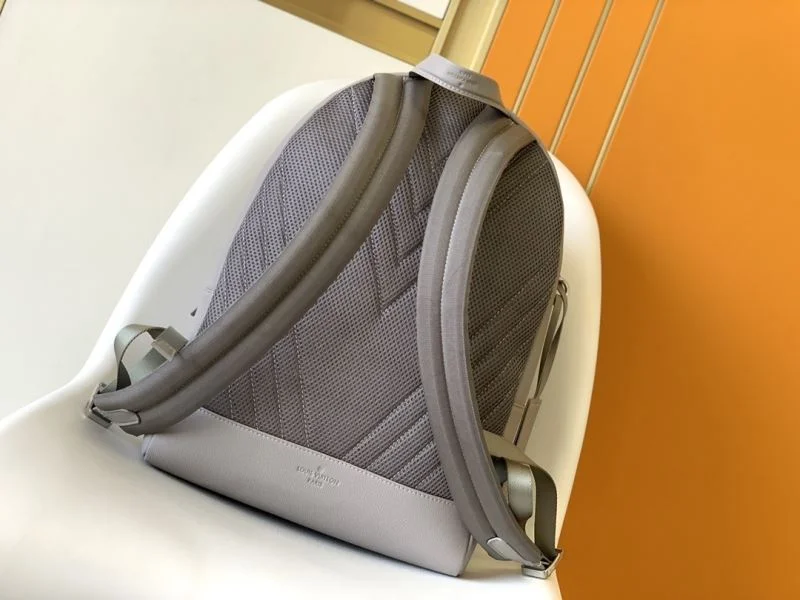 ZeroBulk Louis Vuitton Backpacks 43177