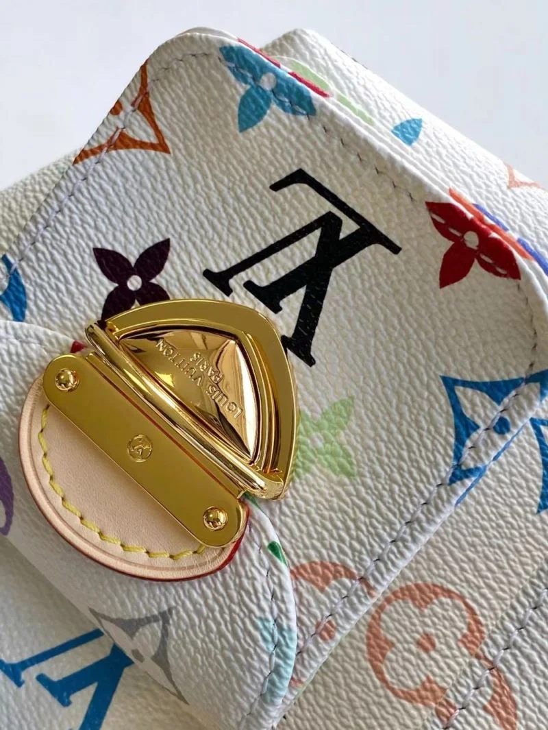 ZeroBulk Louis Vuitton Backpacks 43174