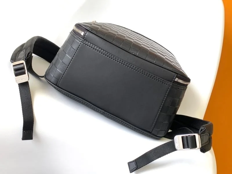 Louis Vuitton Backpacks Minimalist 43159