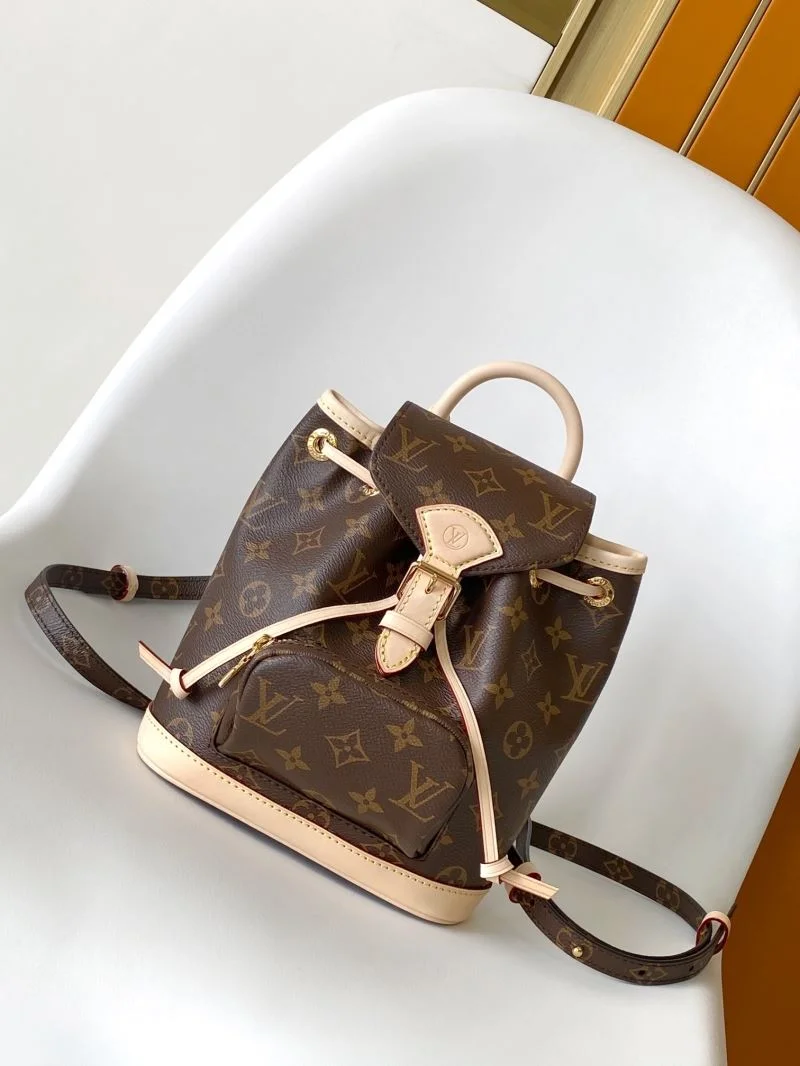Louis Vuitton Backpacks Bold 43147