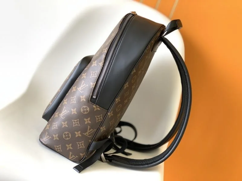 Louis Vuitton Backpacks Effortless 43187