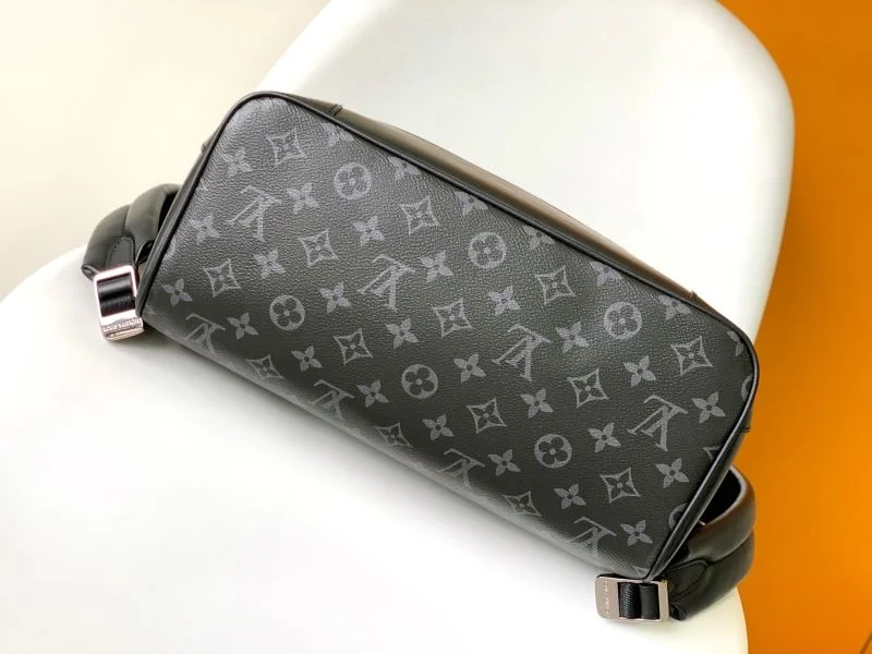 Louis Vuitton Backpacks Durable 43136