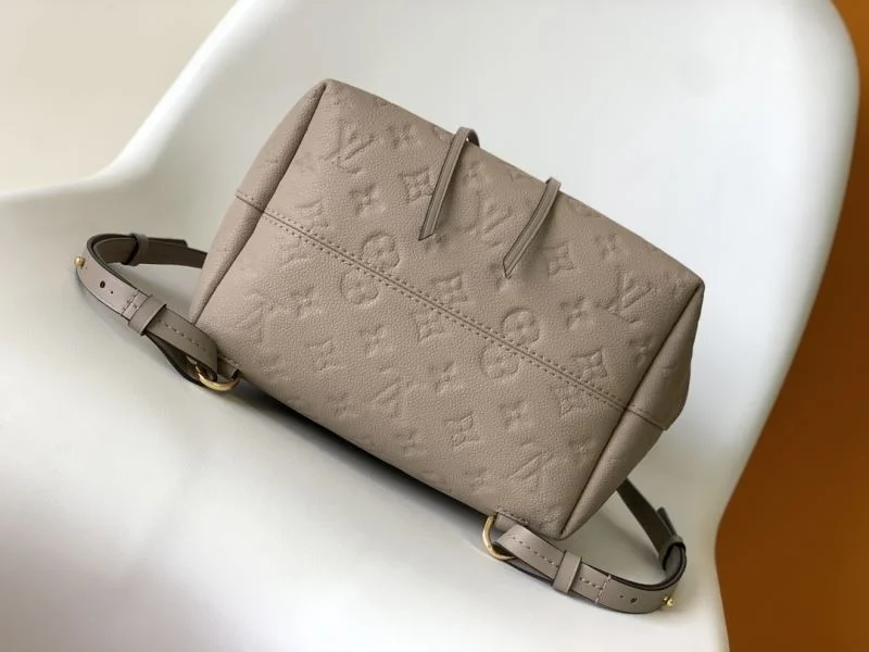 Louis Vuitton Backpacks Stylish 43128