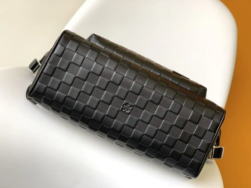 Casual Louis Vuitton Backpacks 43124