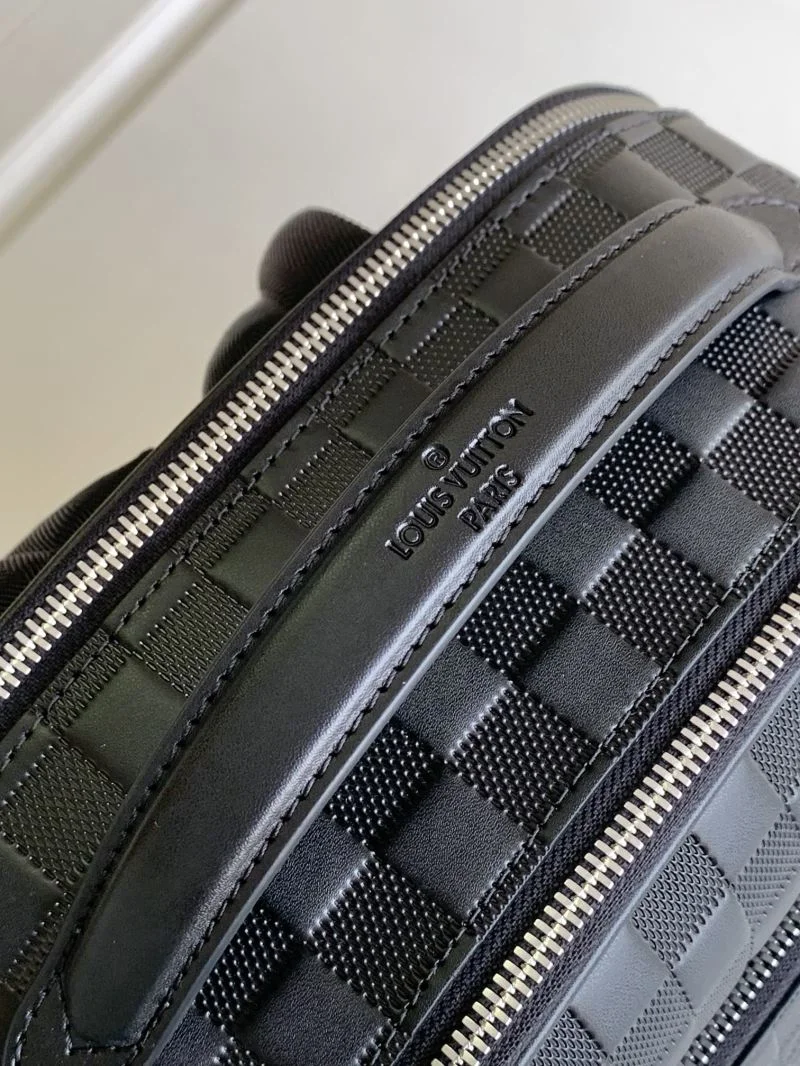 Casual Louis Vuitton Backpacks 43124