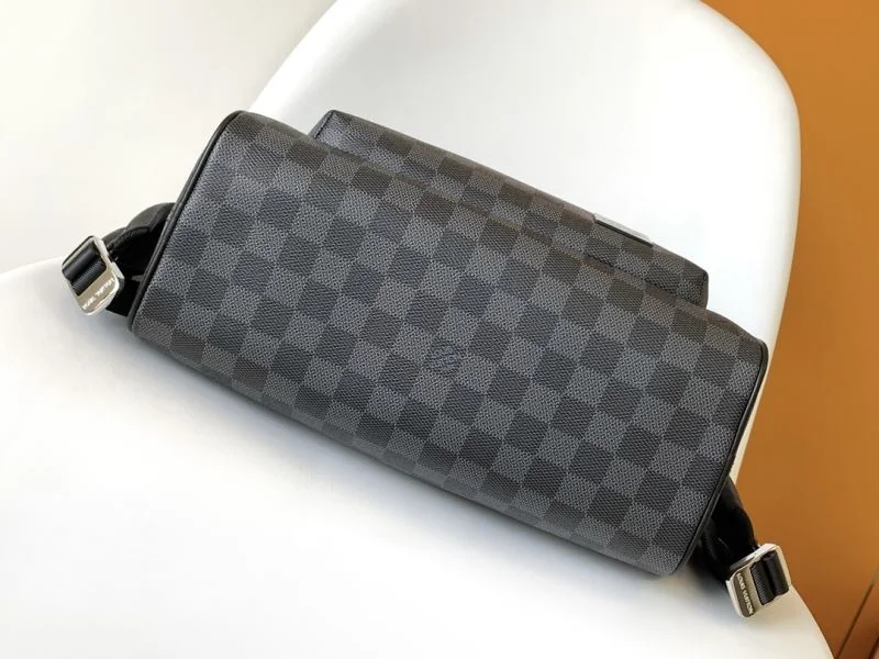 Louis Vuitton Backpacks MoistureWicking 43160