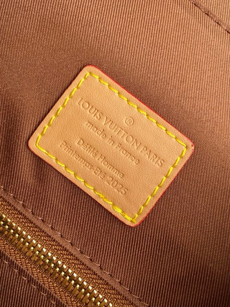 Louis Vuitton Backpacks EasyCare 43123