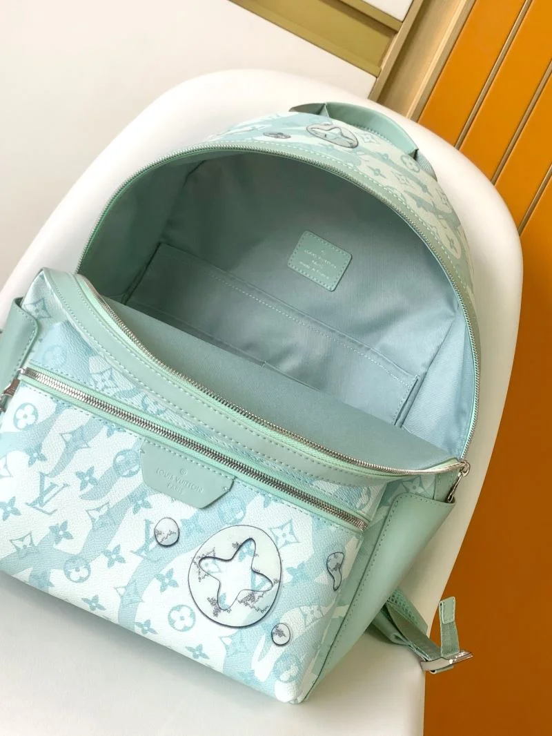 Louis Vuitton Backpacks FashionForward 43154