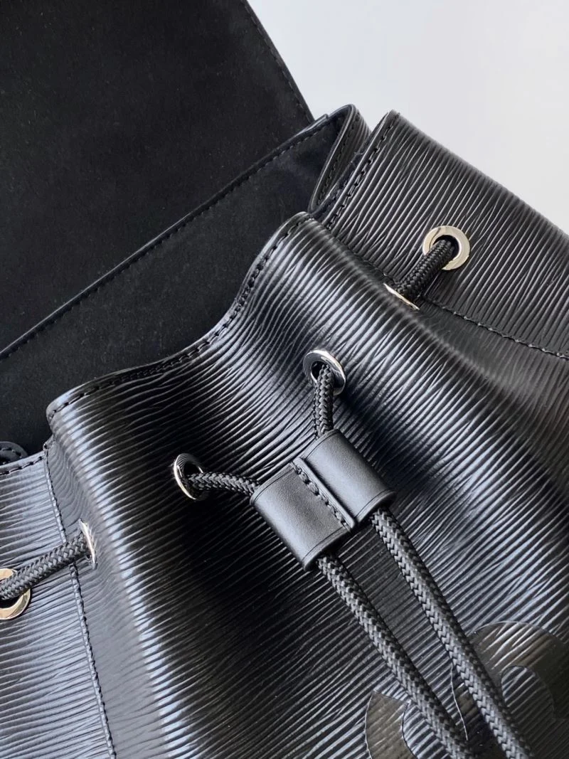 Louis Vuitton Backpacks FastDry 43110