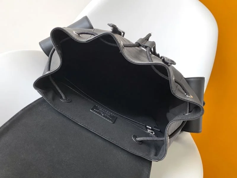 Louis Vuitton Backpacks FastDry 43110