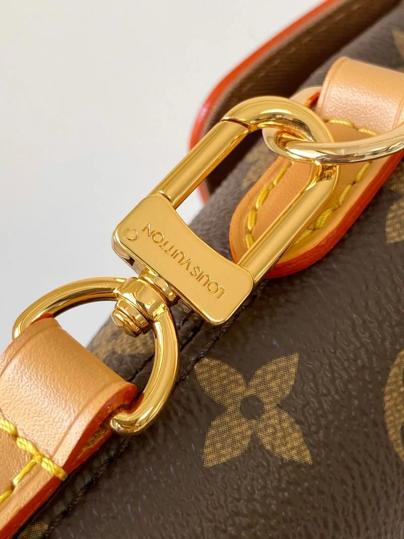 Breathable Louis Vuitton Backpacks 43151