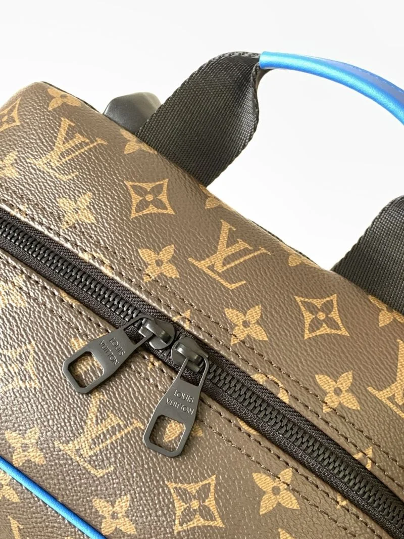 Flexible Louis Vuitton Backpacks 43098