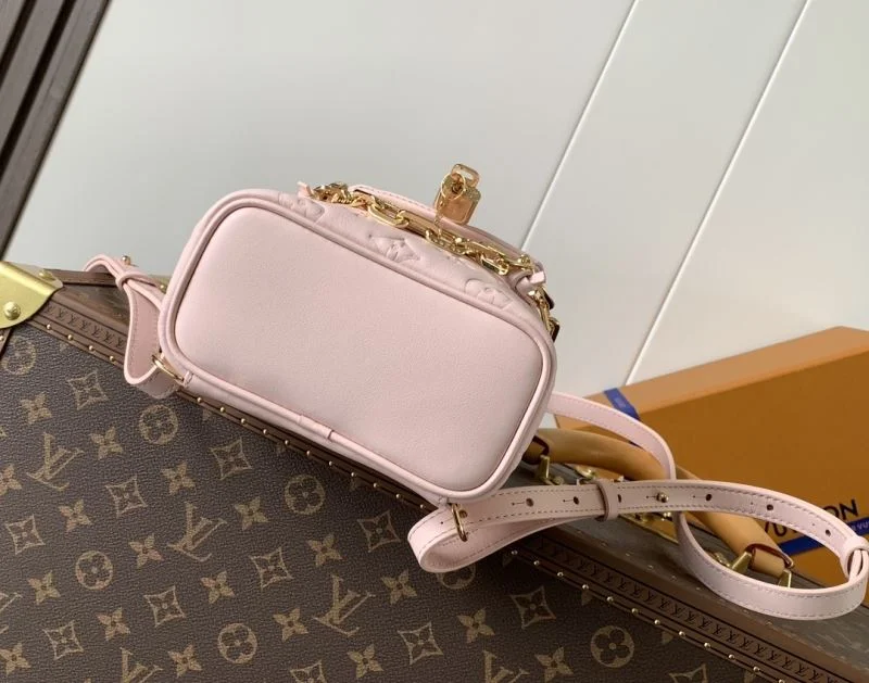 EyeCatching Louis Vuitton Backpacks 43094