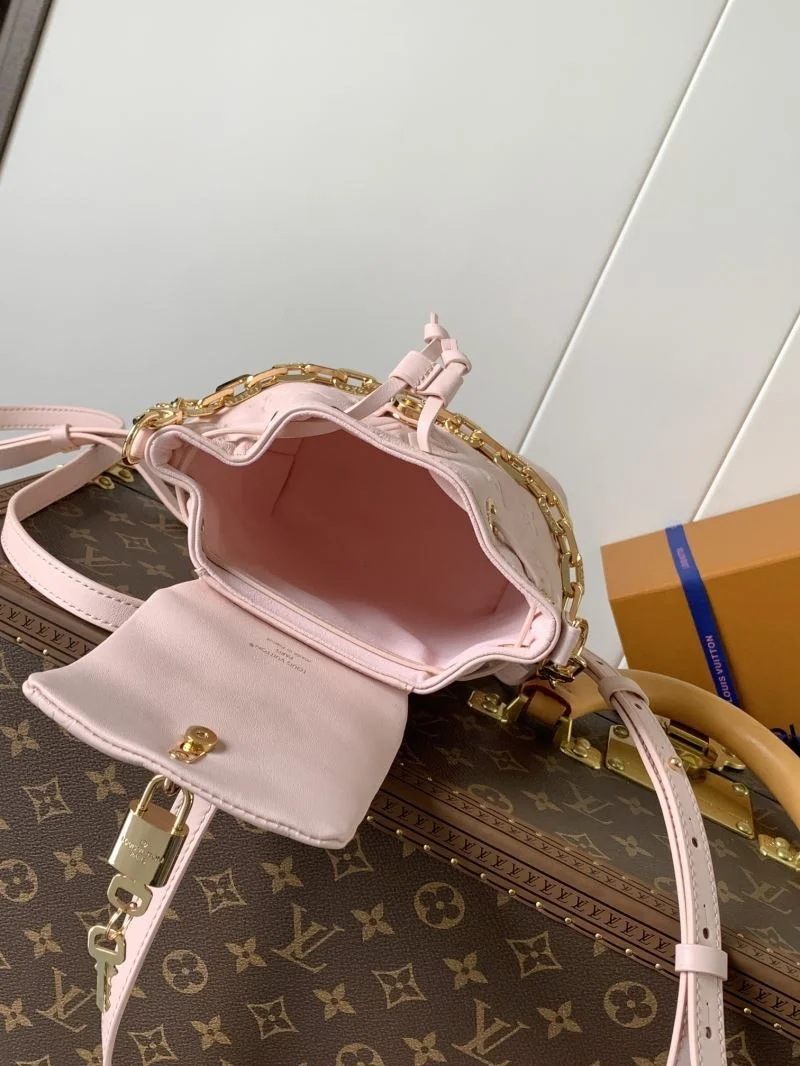 EyeCatching Louis Vuitton Backpacks 43094