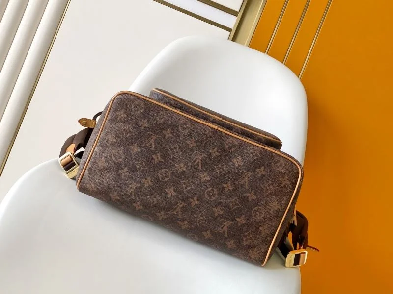 Louis Vuitton Backpacks TravelReady 43077