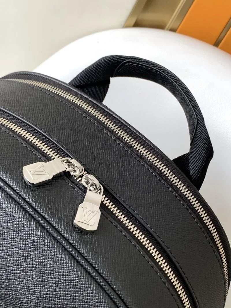 Timeless Louis Vuitton Backpacks 43076