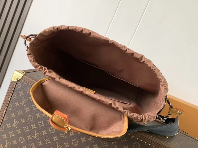 Louis Vuitton Backpacks FashionForward 42006