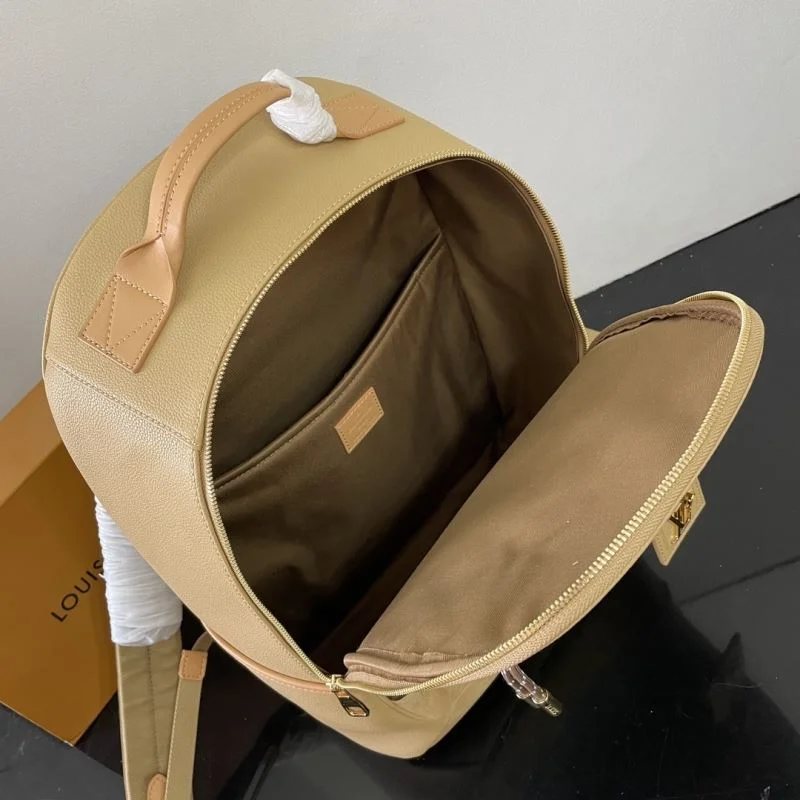 Louis Vuitton Backpacks Neat 41818