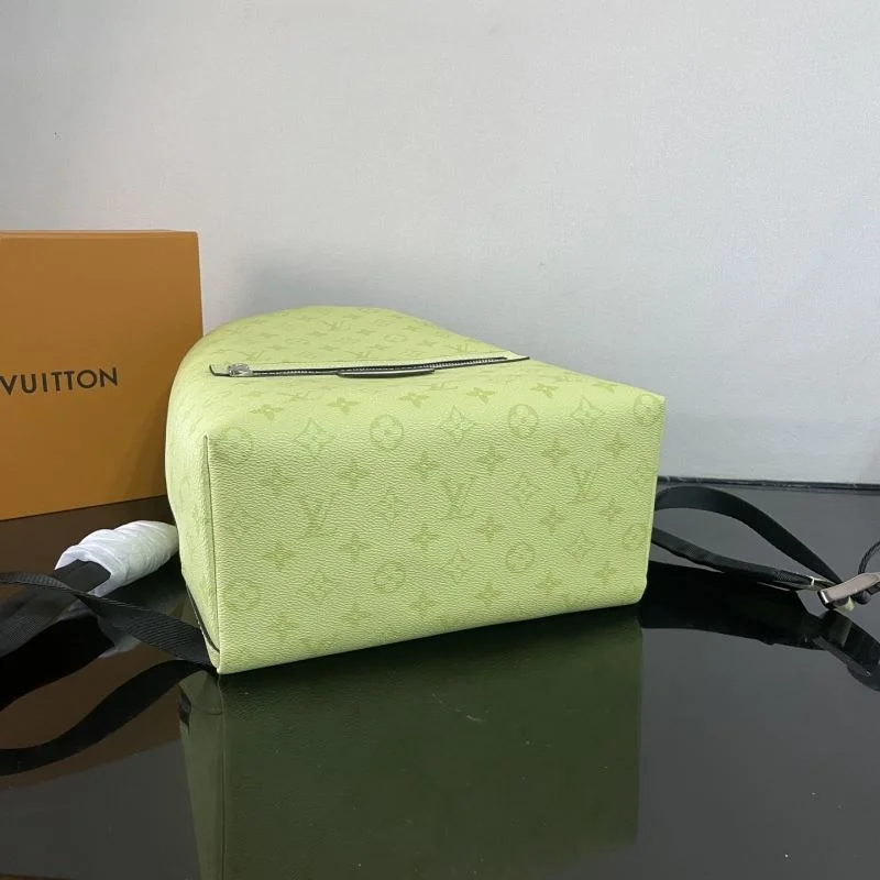Minimalist Louis Vuitton Backpacks 41653