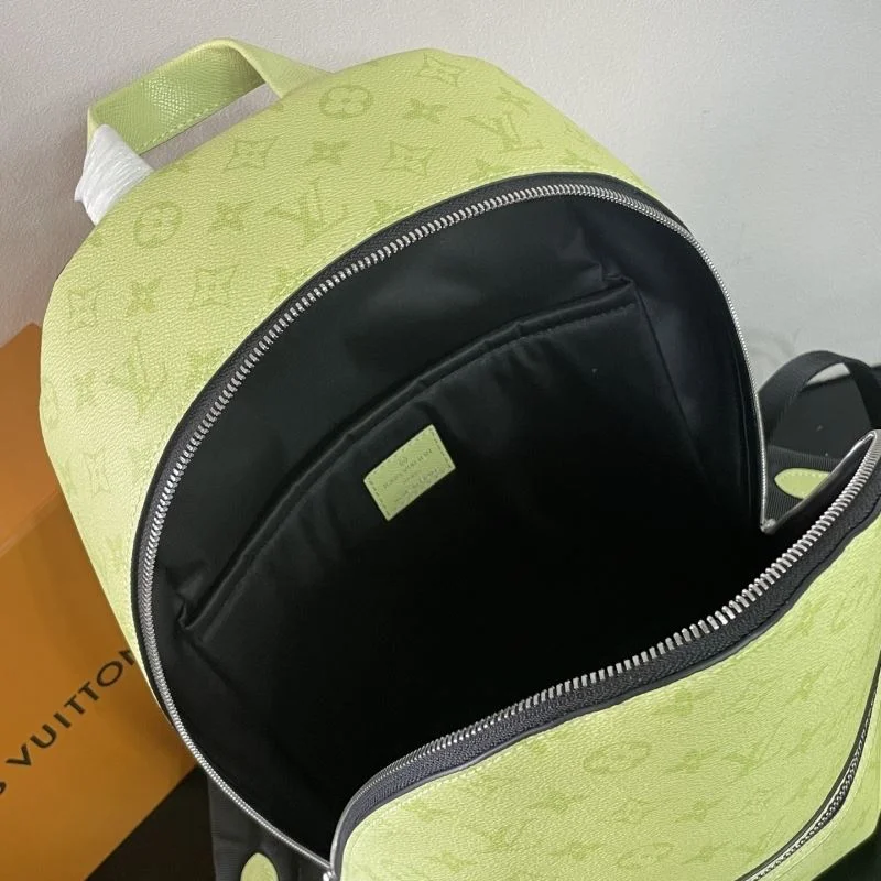 Minimalist Louis Vuitton Backpacks 41653
