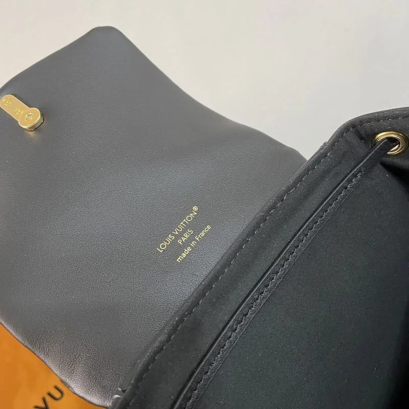 Louis Vuitton Backpacks Attractive 41649