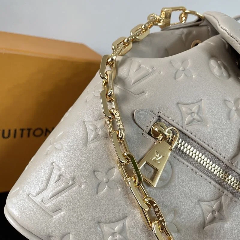 Louis Vuitton Backpacks WaterResistant 41658
