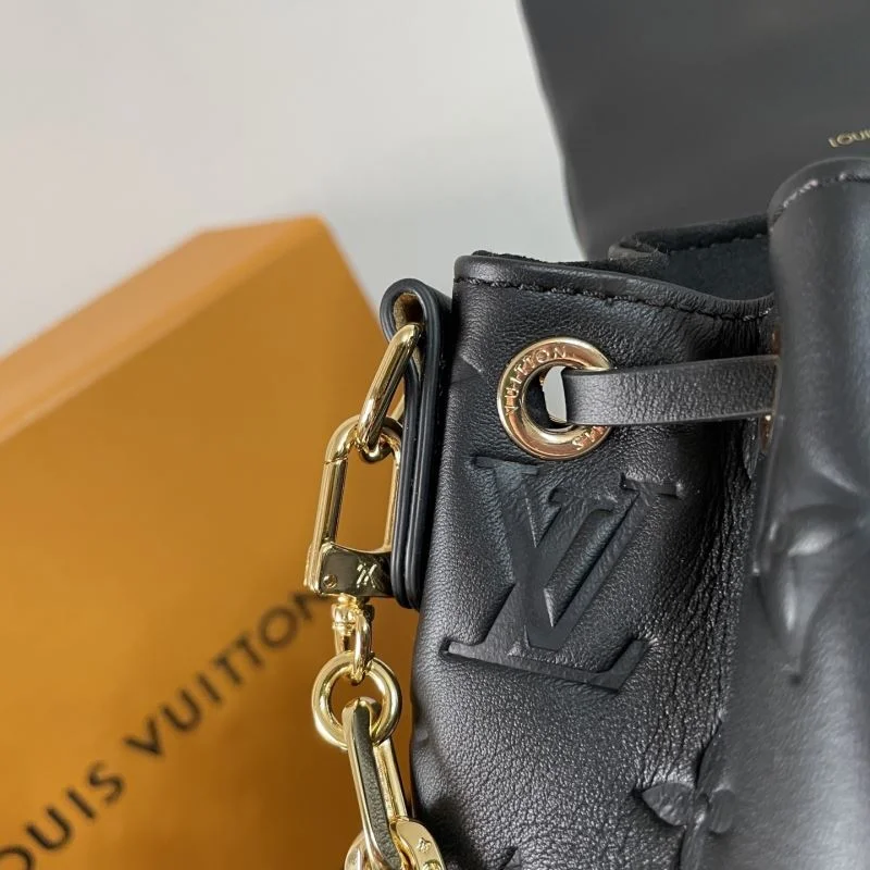 Louis Vuitton Backpacks Trendy 41645