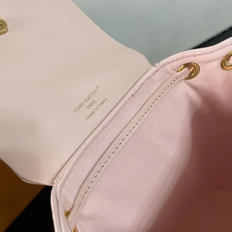 SoftTouch Louis Vuitton Backpacks 41644