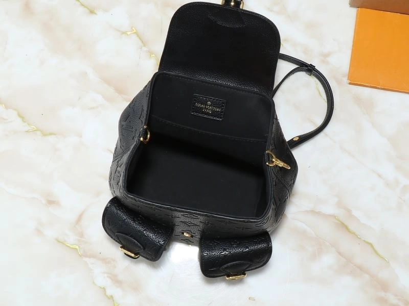 Louis Vuitton Backpacks Durable 88659