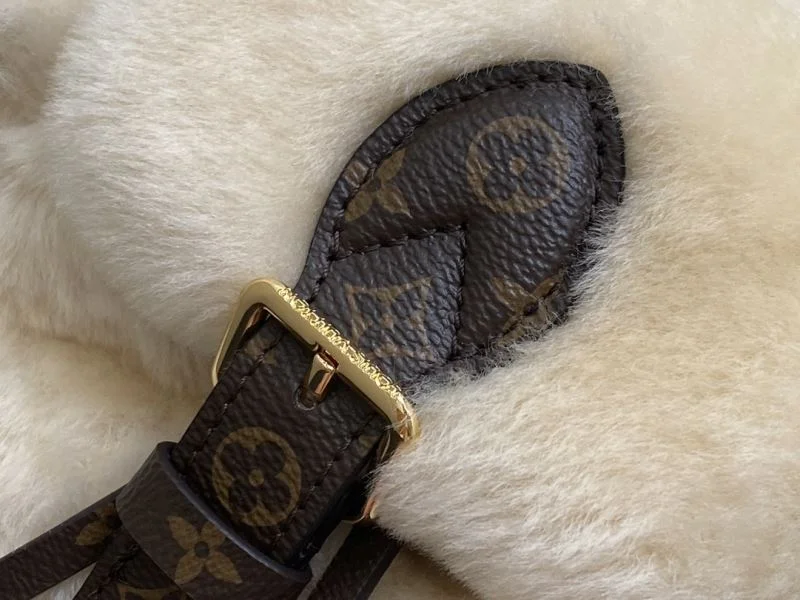 Louis Vuitton Backpacks FlexibleFit 41523