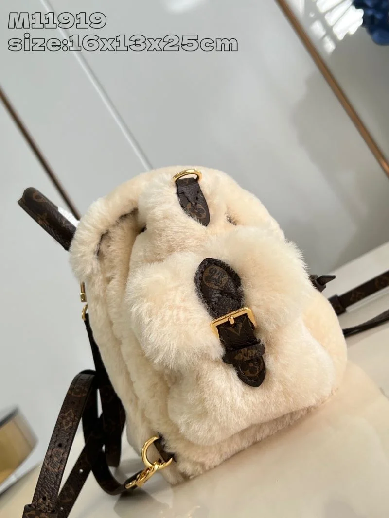 Louis Vuitton Backpacks DailyWear 41429