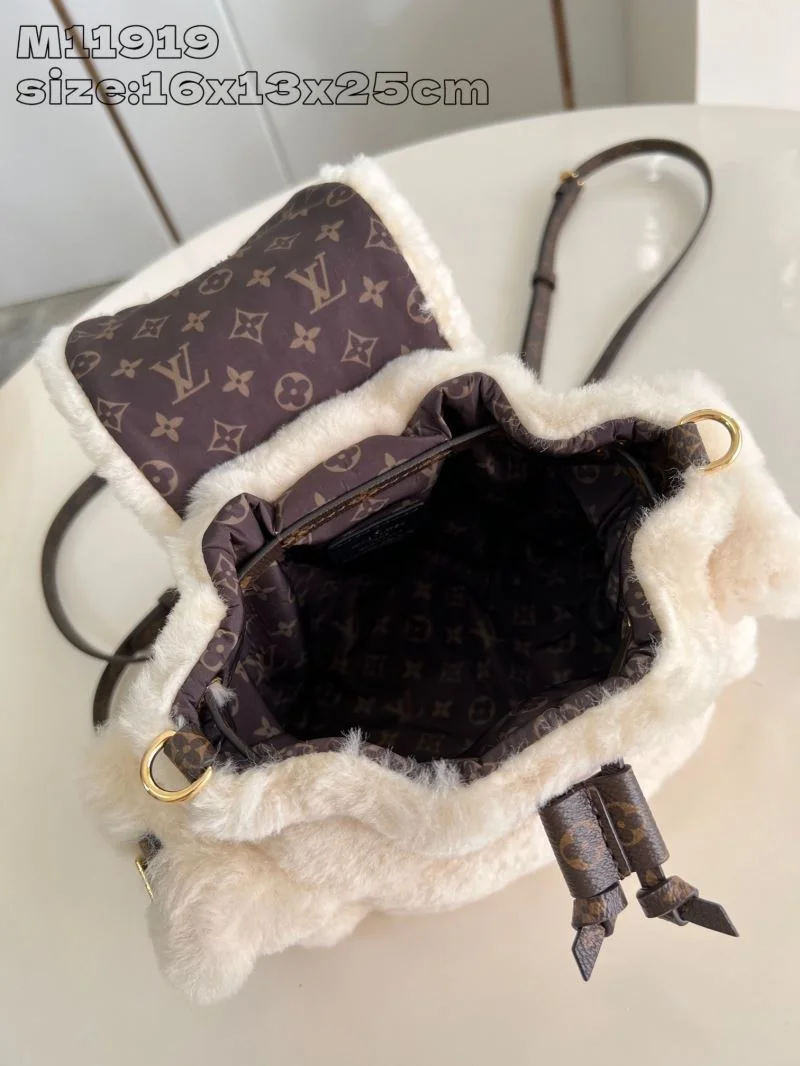 Louis Vuitton Backpacks DailyWear 41429