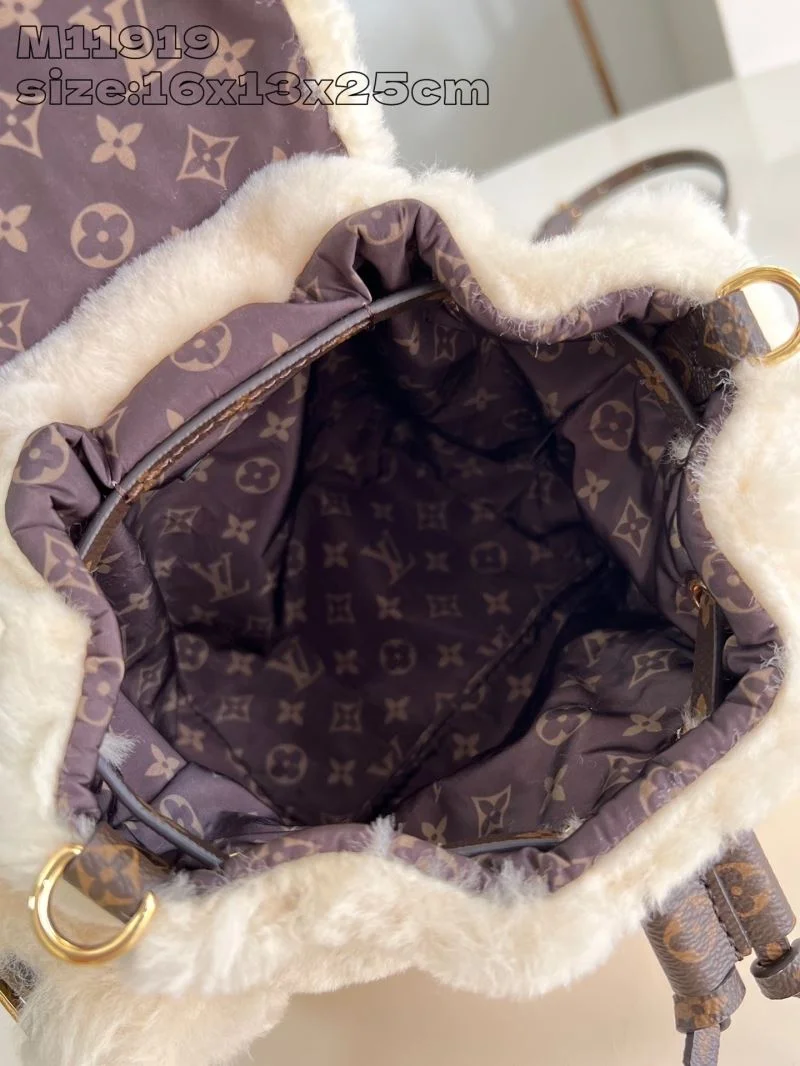 Louis Vuitton Backpacks DailyWear 41429