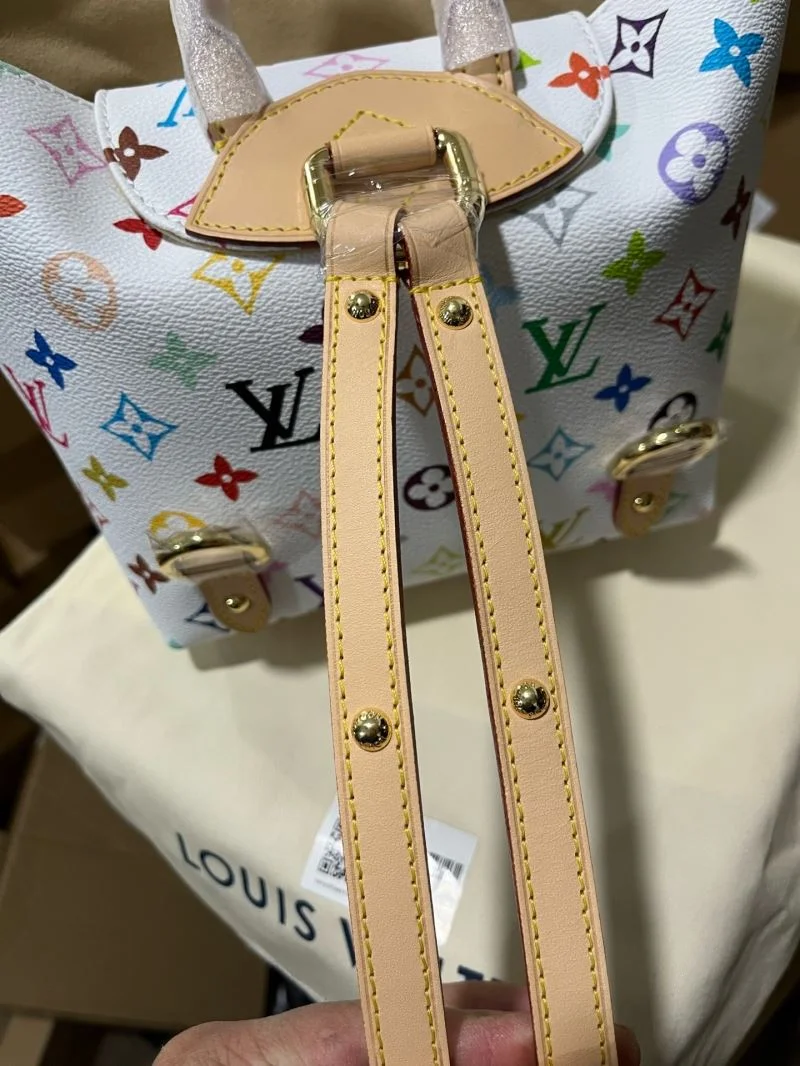 AllSeason Louis Vuitton Backpacks 41426