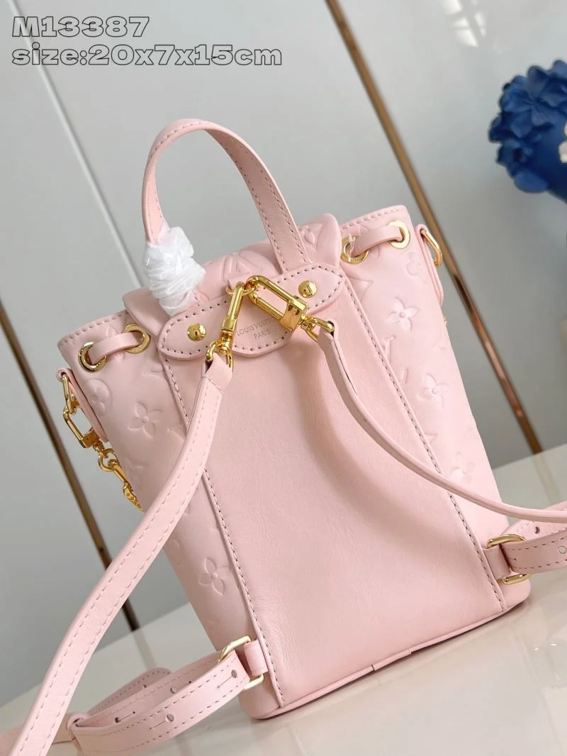 ZipUp Louis Vuitton Backpacks 40792