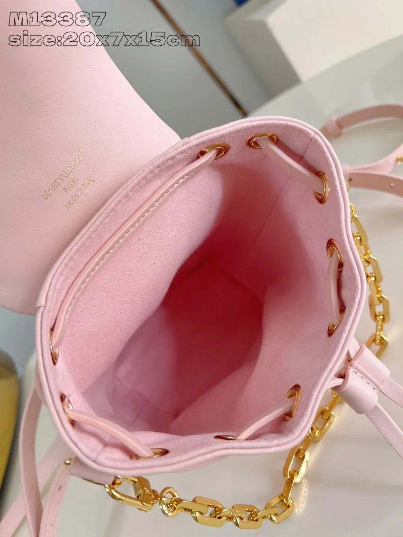 ZipUp Louis Vuitton Backpacks 40792