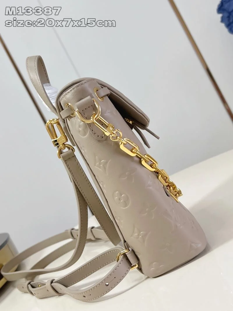 FlexibleFit Louis Vuitton Backpacks 40852